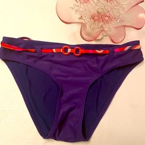 🌸3 for $21🌸La Vie En Rose Aqua large bikini bottoms. Purple + a catchy belt.